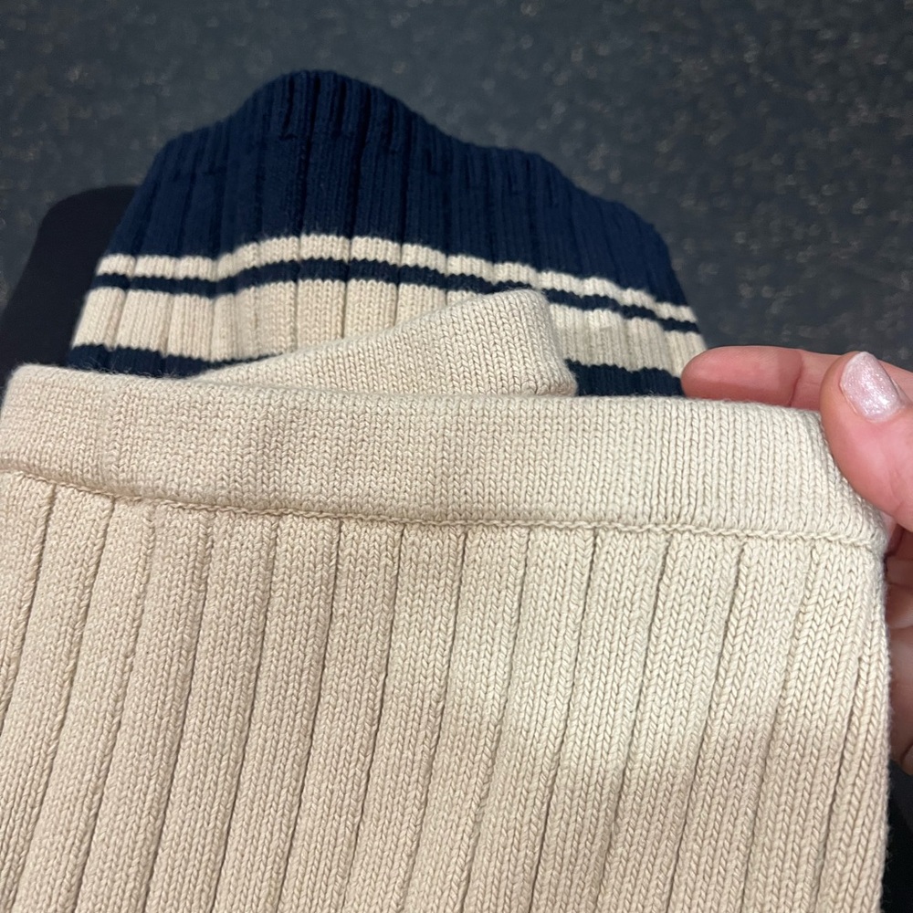 Tory Burch Ribbed Knit Skirt – Cream & Navy Size Small - Picture 6 of 6